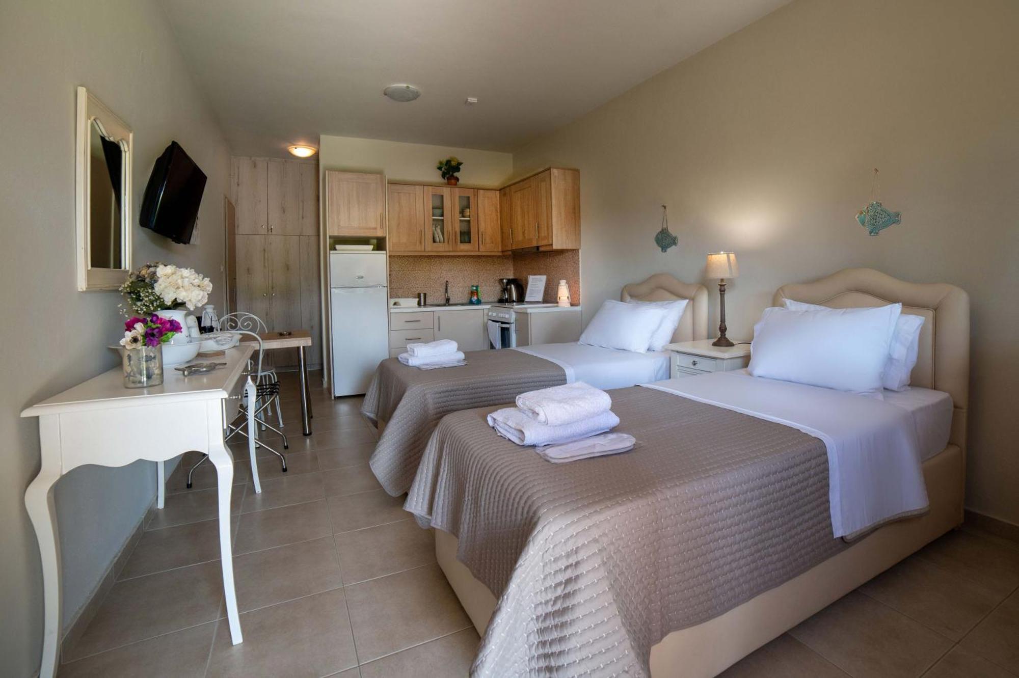 Melograno Apartments And Studios Кала-Нера Экстерьер фото