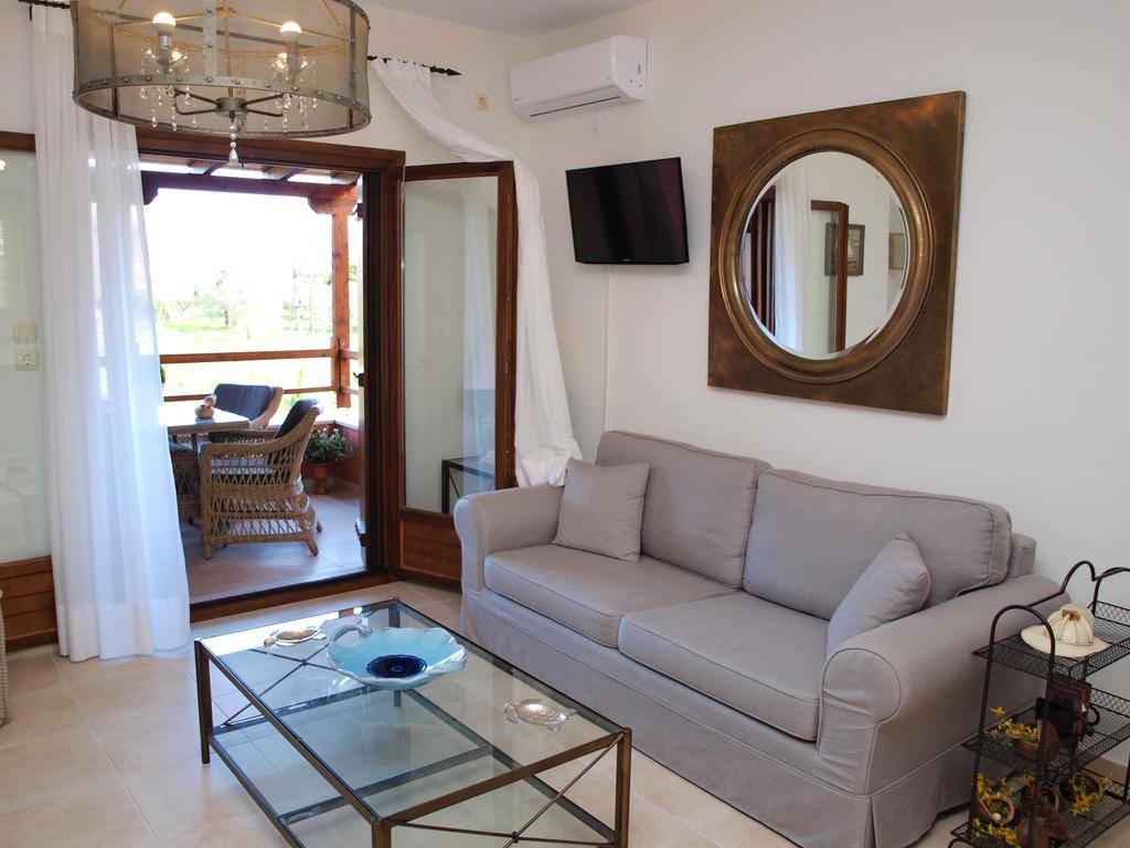 Melograno Apartments And Studios Кала-Нера Экстерьер фото