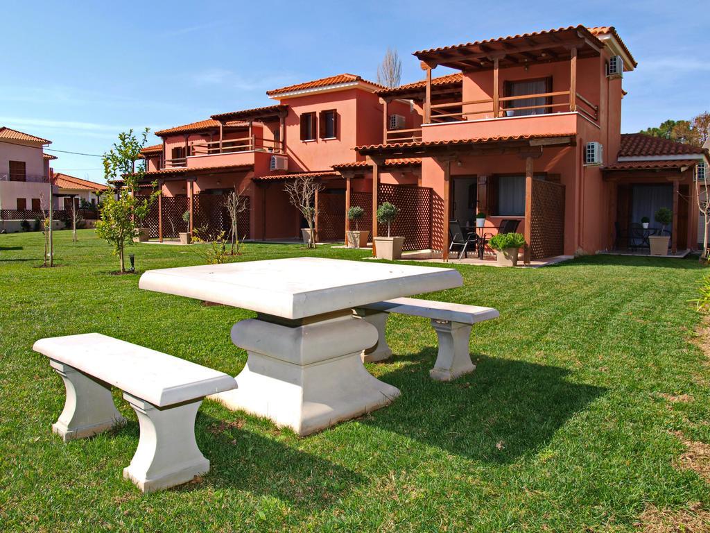 Melograno Apartments And Studios Кала-Нера Экстерьер фото